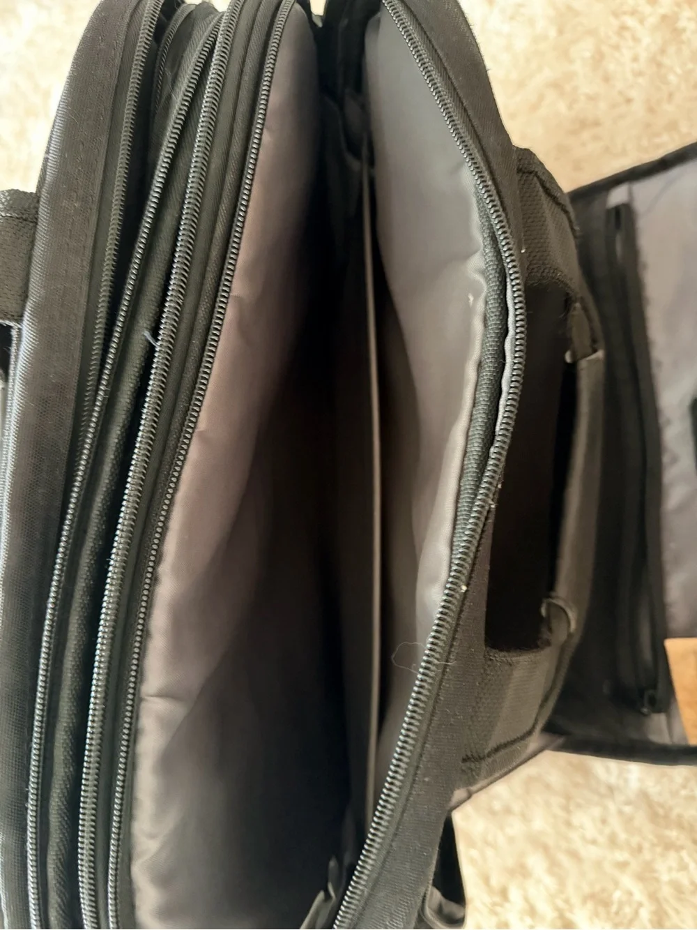 Targus Black Laptop Briefcase Bag
